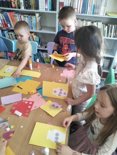 Miłe Małe Czwartki - Dzień Kobiet